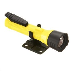 FLASHLIGHT 124L 3C CELL W/ BRACKET 52HR RUNTIME