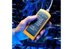 Fluke Networks Model # MT-8200-49A MicroMapper includes Remote, Patch Cable, (4) 1.5 Volt AAA Alkaline Battery and User Guide
