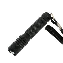 FLASHLIGHT TACTICAL