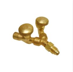 CONNECTOR Y W/VALVE INERT